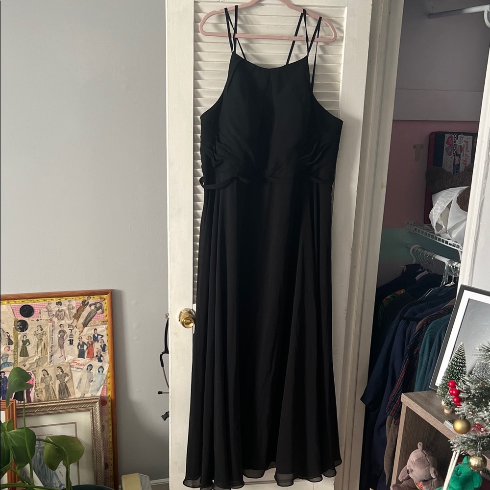 Plus-Sized Floor Length Chiffon Dress